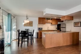 Photo #5: 6159747 Listing