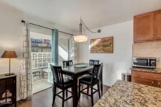 Photo #6: 6159747 Listing