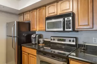 Photo #5: 6159750 Listing 