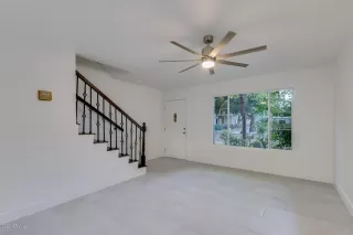 Photo #3: 6159766 Listing