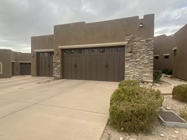 MLS: 6160068 Condo For Sale