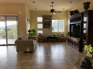 Photo #5: 6160068 Listing 