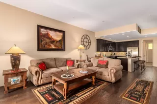 Photo #4: 6160085 Listing 