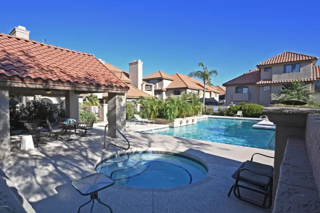 MLS: 6160105 Condo For Sale