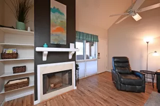 Photo #2: 6160105 Listing 