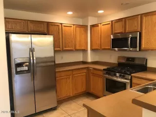 Photo #2: 6160120 Listing