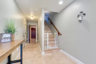 Photo #3: 6160434 Listing
