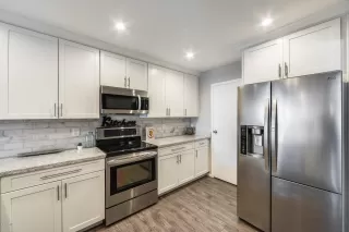 Photo #4: 6160435 Listing
