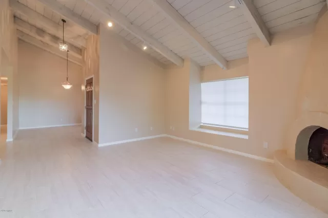 MLS: 6160517 Condo For Sale