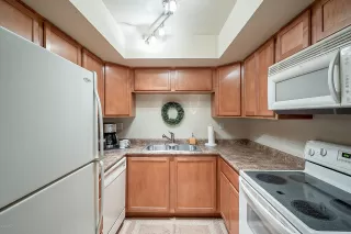 Photo #2: 6160602 Listing 