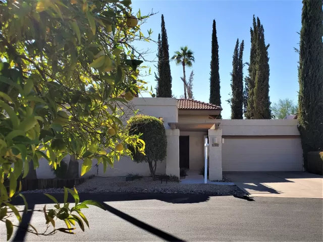 MLS: 6160749 Condo For Sale