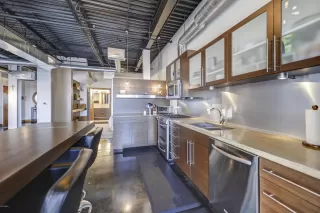 Photo #6: 6160982 Listing 