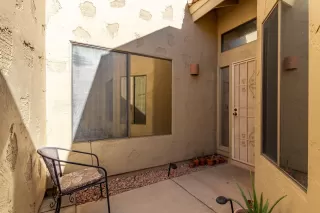 Photo #3: 6161125 Listing 