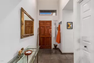 Photo #4: 6161125 Listing 