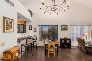 Photo #6: 6161125 Listing 