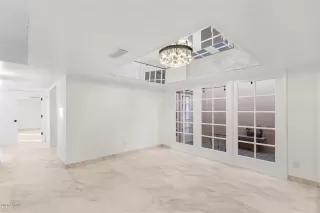 Photo #4: 6161179 Listing