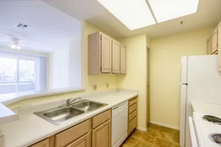 Photo #2: 6161294 Listing 