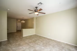 Photo #4: 6161832 Listing