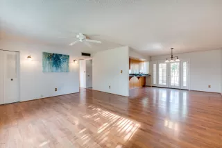 Photo #6: 6162125 Listing