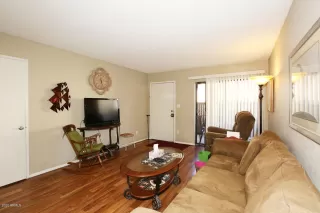 Photo #2: 6162339 Listing 