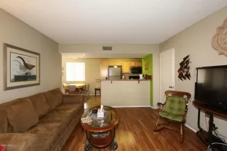 Photo #3: 6162339 Listing 