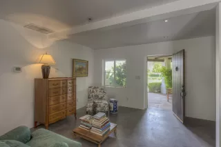 Photo #4: 6162439 Listing