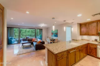 Photo #3: 6162606 Listing