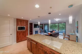 Photo #4: 6162606 Listing