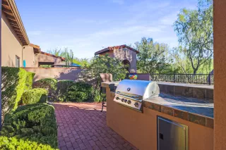 Photo #4: 6162781 Listing