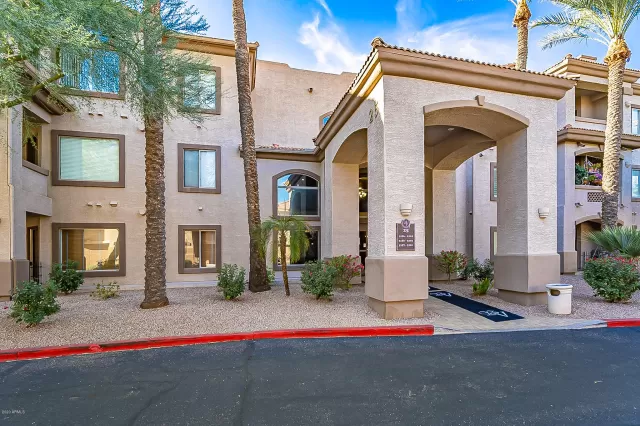 MLS: 6162811 Condo For Sale