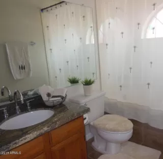 Photo #5: 6162981 Listing