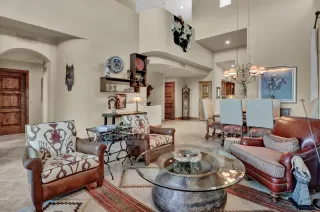 Photo #6: 6163295 Listing