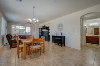 Photo #3: 6163368 Listing