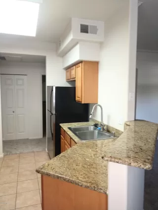 Photo #4: 6163640 Listing 