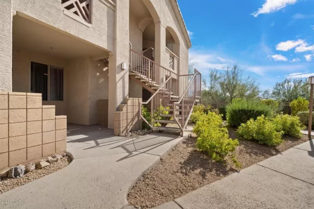 MLS: 6164178 Condo For Sale