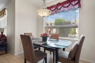 Photo #5: 6164178 Listing