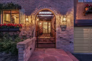Photo #2: 6164262 Listing