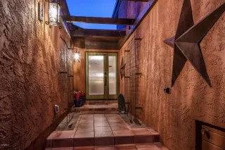 Photo #3: 6164262 Listing