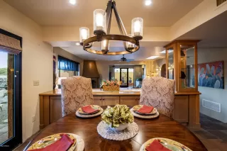 Photo #6: 6164262 Listing