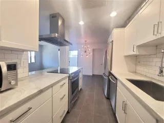 Photo #1: 6164418 Listing 