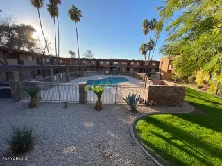 Photo #2: 6164640 Listing