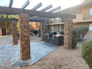 Photo #3: 6164640 Listing