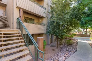 Photo #2: 6164681 Listing 