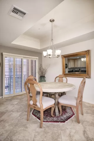 Photo #4: 6164712 Listing
