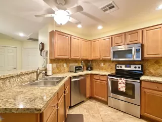 Photo #5: 6164793 Listing