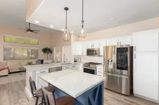 Photo #5: 6164983 Listing