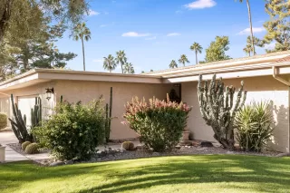 Photo #4: 6165004 Listing