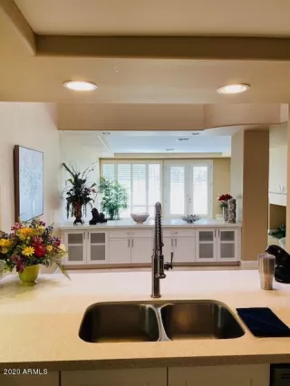 Photo #4: 6165037 Listing