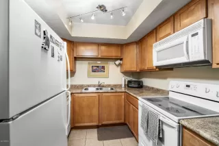 Photo #4: 6165048 Listing 