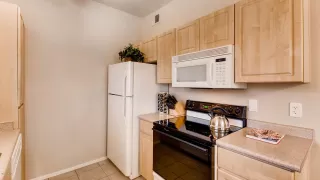 Photo #5: 6165128 Listing